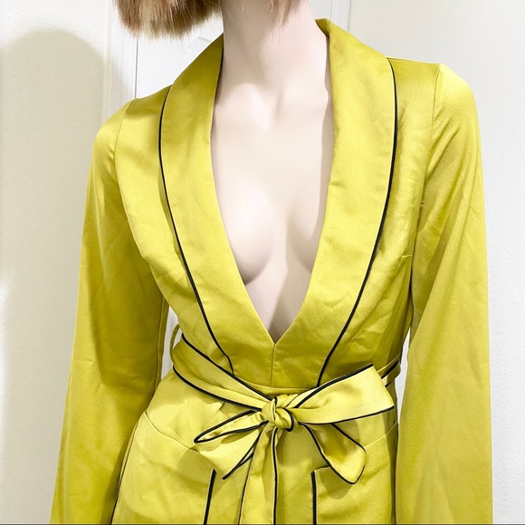 Missguided Mustard Lime Long Sleeves Plunge Dress Size 4 - Picture 3 of 16